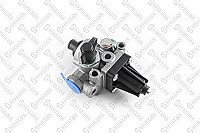 Priekinio sparno apdaila internetu