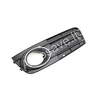 Audi A4/S4 (B8), 2007.11-2011.10 Bamperio Grotelės - (Kairė) Su Skylėmis Priešrūkiniams, Su Chromu internetu Audi A4/S4 (B8), 2007.11-2011.10 Bamperio Grotelės - (Kairė) Su Skylėmis Priešrūkiniams, Su Chromu internetu