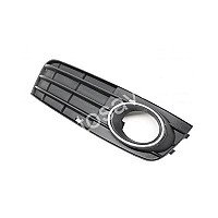 Audi A4/S4 (B8), 2007.11-2011.10 Bamperio Grotelės - (Dešinė) Su Skylėmis Priešrūkiniams, Su Chromu internetu Audi A4/S4 (B8), 2007.11-2011.10 Bamperio Grotelės - (Dešinė) Su Skylėmis Priešrūkiniams, Su Chromu internetu