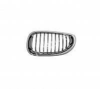 Bmw 5 (E60/E61), 2003.07-2010.06 Grotelės - (Kairė) Chromuotos, Juodos internetu